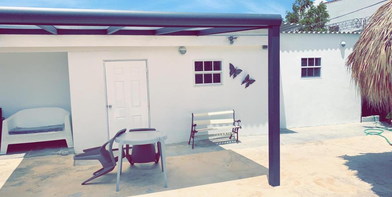 Apartment Curacao Willemstad Bagian luar foto
